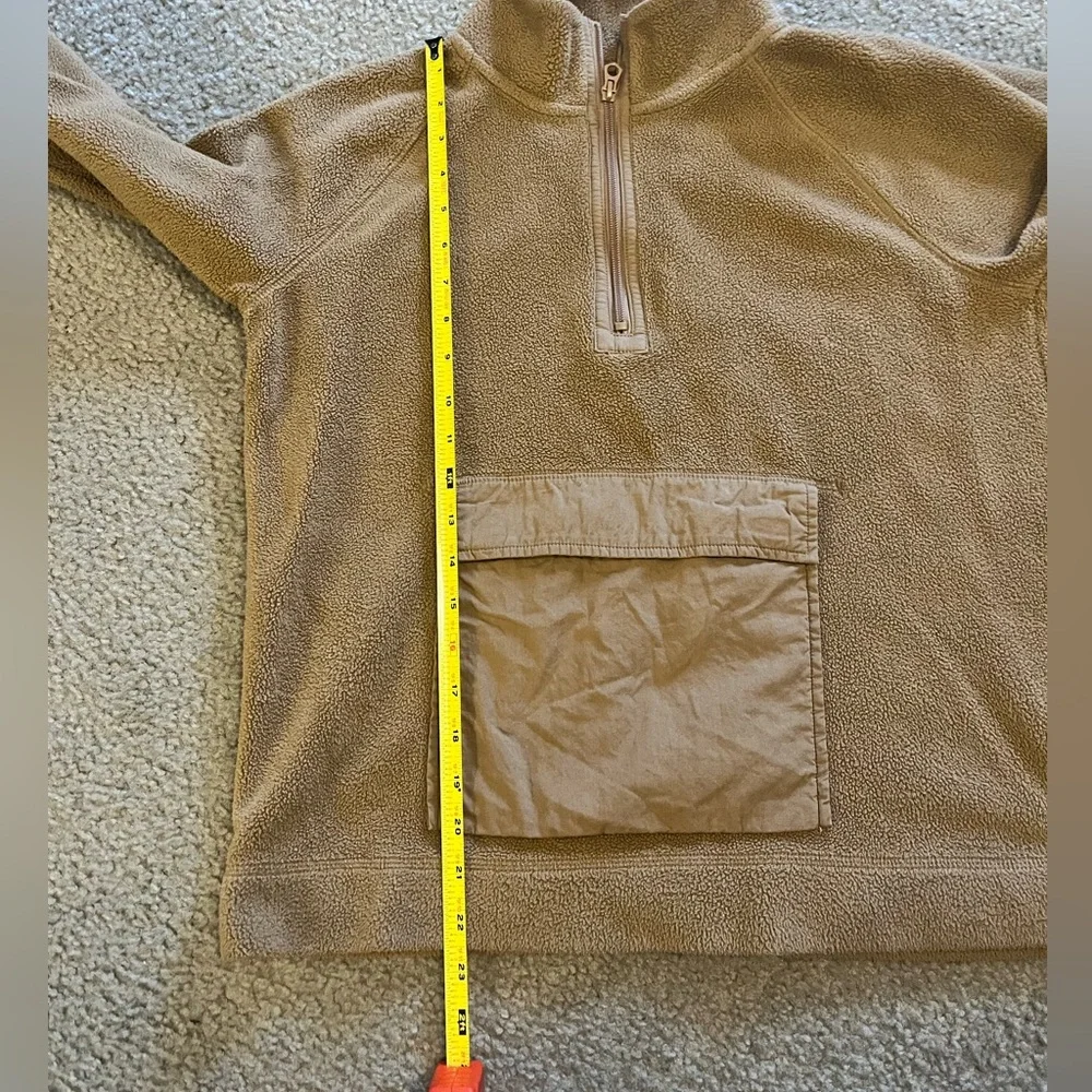 GAP close but zipper